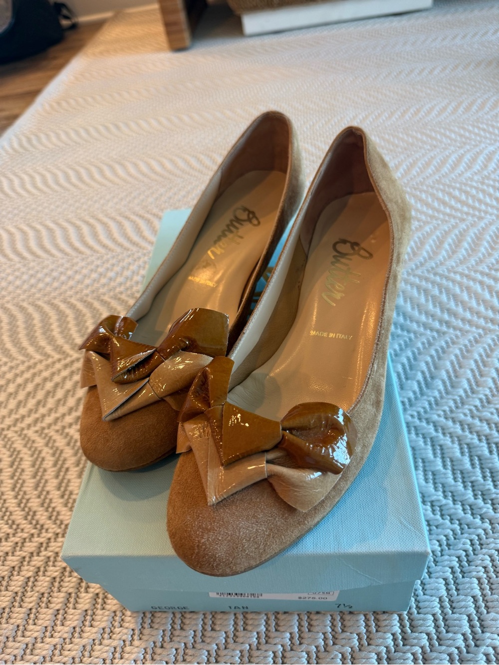 Butter Ballerina Wedges with Patent Bow - Tan Suede
